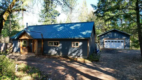 1760 Mill Creek Drive, Prospect, OR 97536