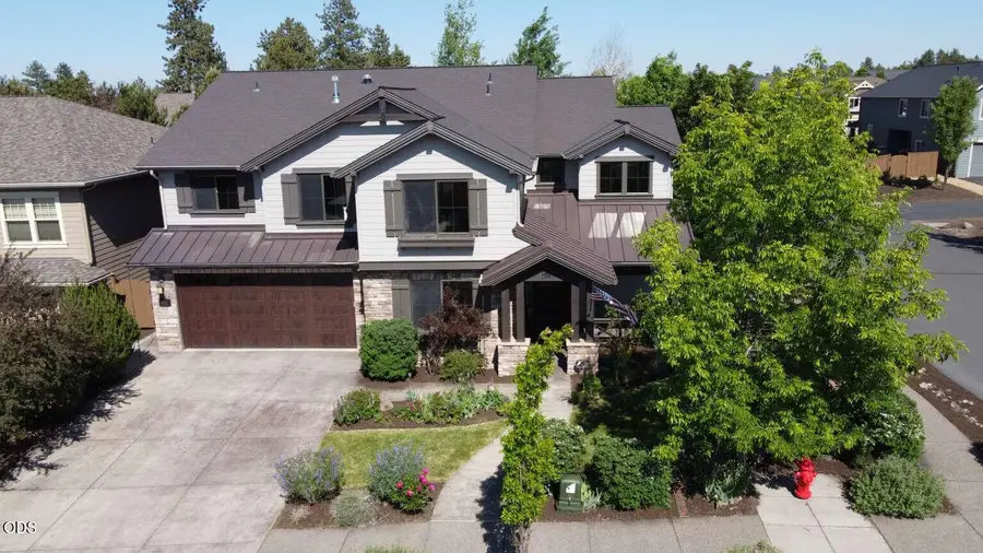 61152 SE Sydney Harbor Drive, Bend, OR 97702 - #2