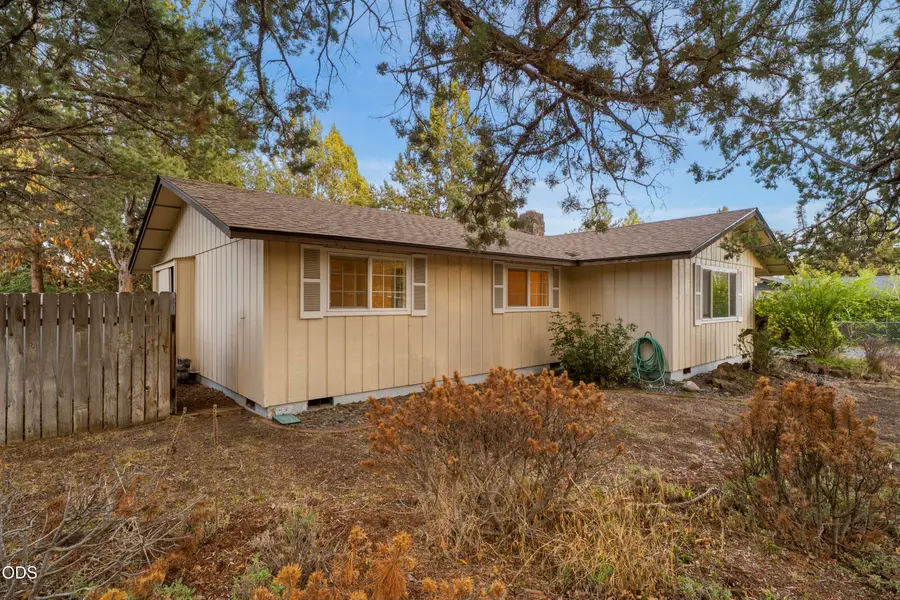 61568 Newberry Drive, Bend, OR 97702 - #2