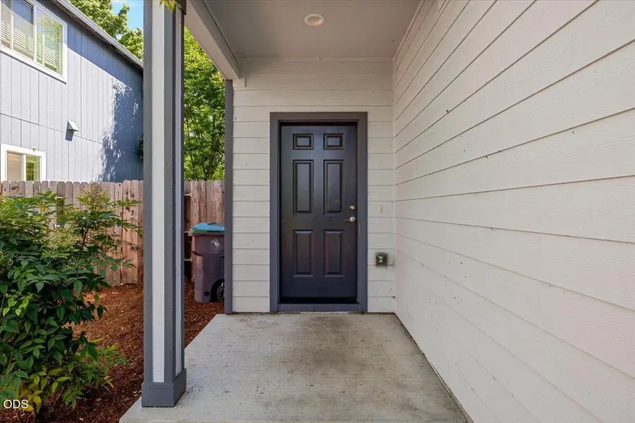 2634 Wyatt Drive, Medford, OR 97501 - #3