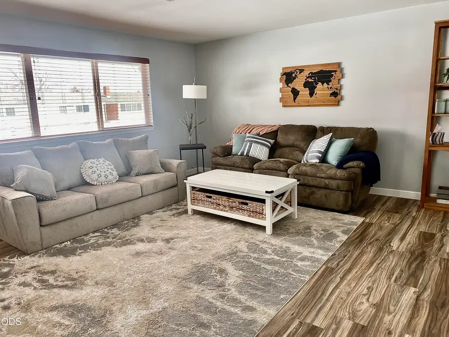 10112 Wright Avenue, Klamath Falls, OR 97603 - #3