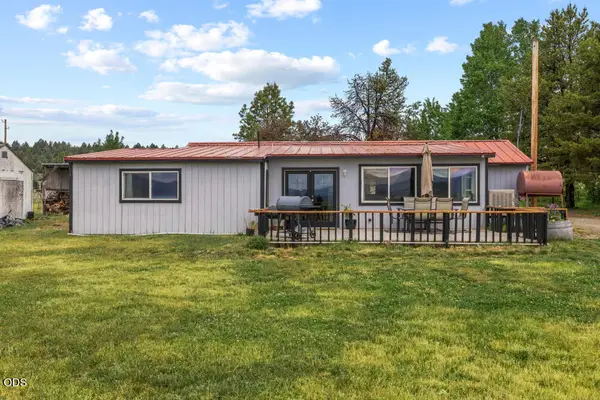 33228 Malheur Street, Sprague River, OR 97639