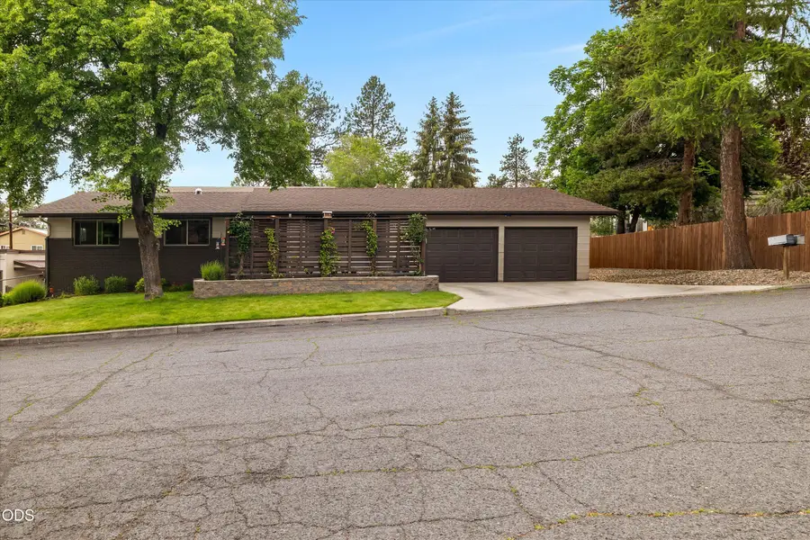 1531 NW 10th Street, Bend, OR 97703 - #2