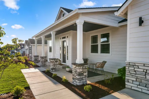 3145 Monaco Court, Medford, OR 97504