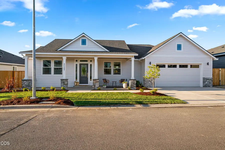 3145 Monaco Court, Medford, OR 97504 - #2