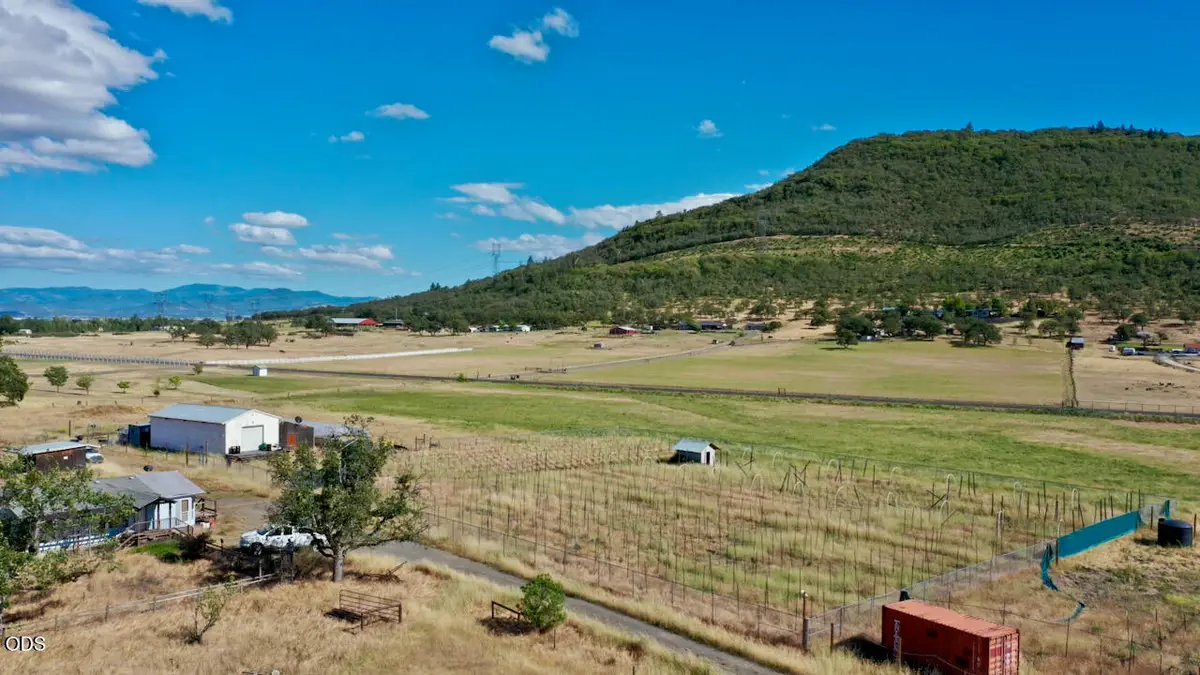 8791 Highway 234, Gold Hill, OR 97525 - #1