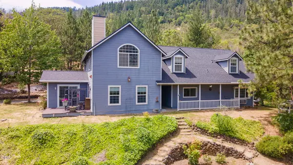 410 Schieffelin Gulch Road, Gold Hill, OR 97525
