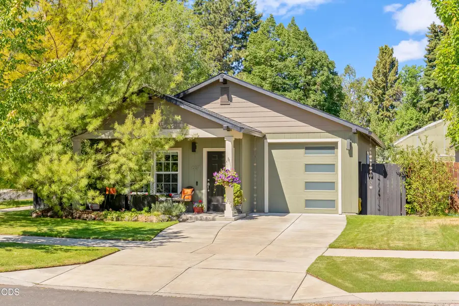 637 NE Mason, Bend, OR 97701 - #2
