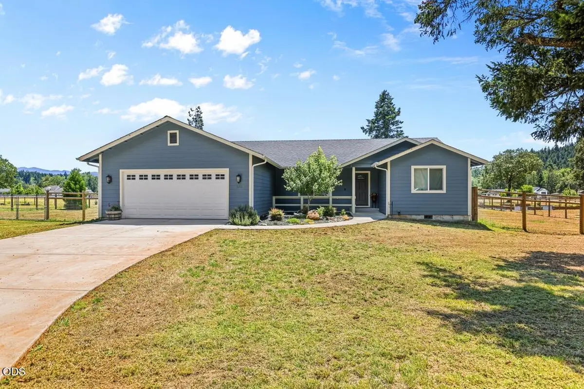 531 Schumacher Street, Cave Junction, OR 97523 - #1
