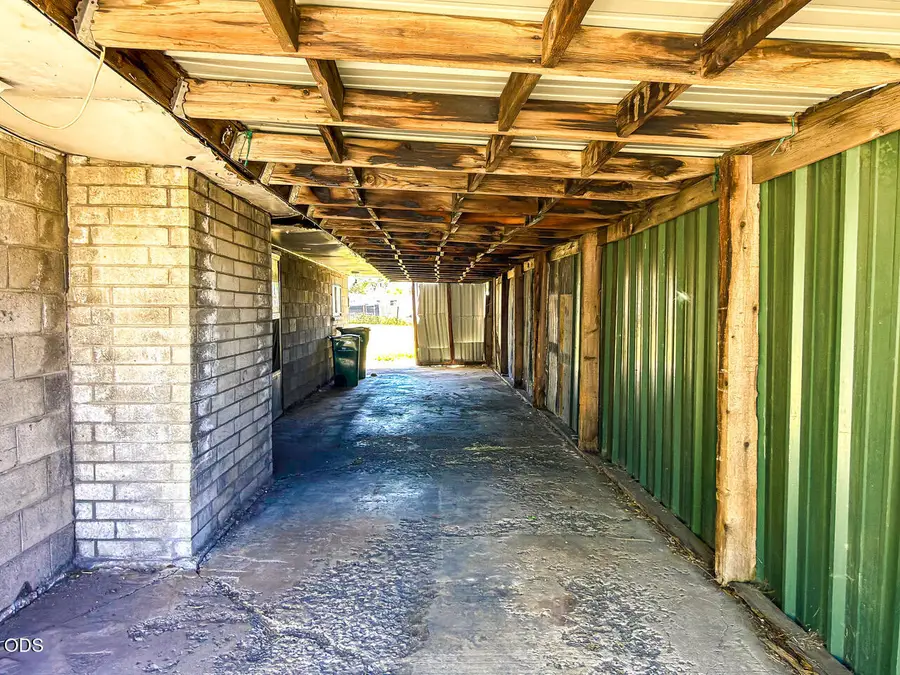 3126 Delaware Avenue, Klamath Falls, OR 97603 - #3