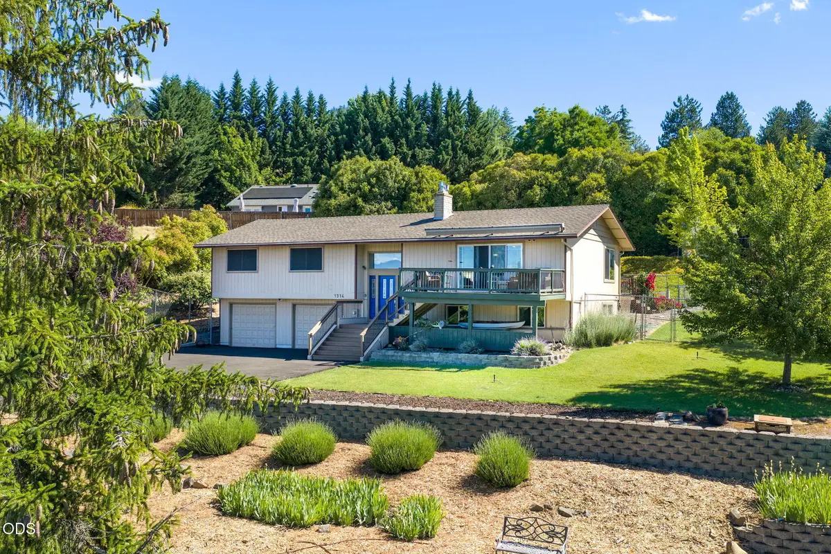 1314 Highcrest Drive, Medford, OR 97504 - #1