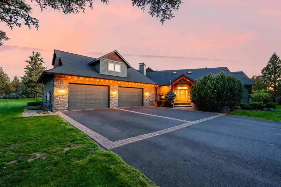 20960 Royal Oak Circle, Bend, OR 97701 - #2