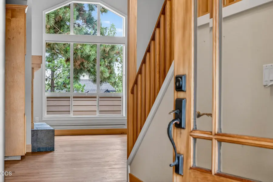 2723 NW Havre Court, Bend, OR 97703 - #2