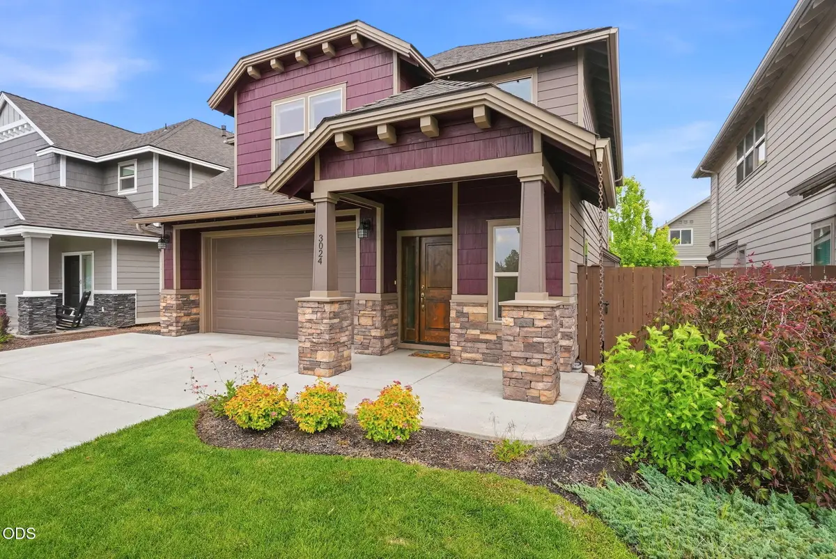 3024 NE Flagstone Avenue, Bend, OR 97701 - #1