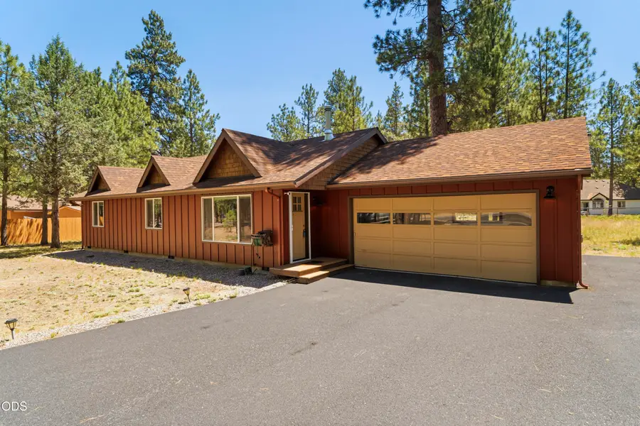 15059 Bridle, Sisters, OR 97759 - #3