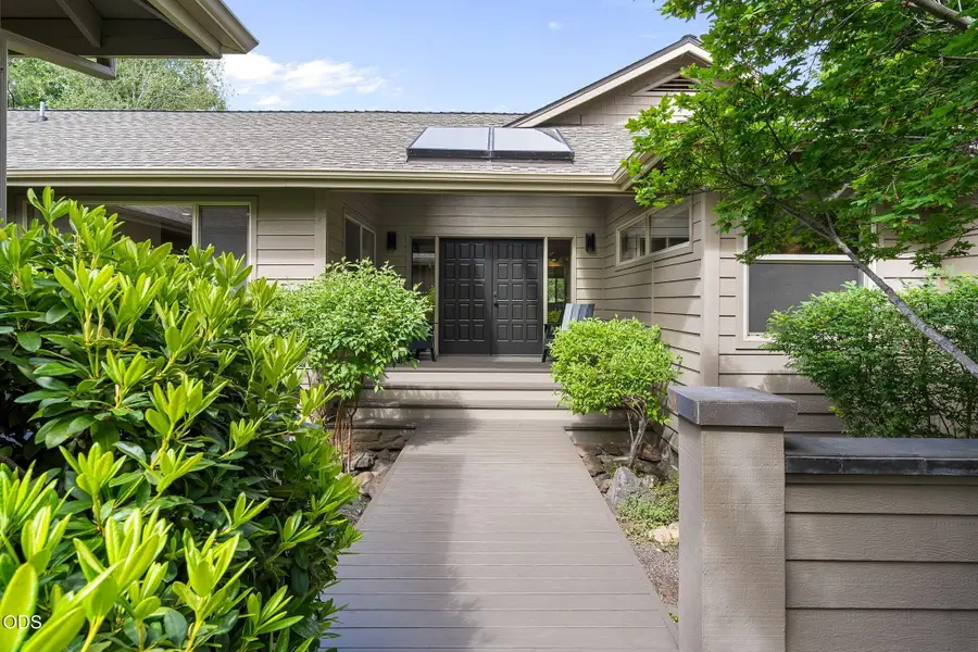 2767 NW Champion Circle, Bend, OR 97703 - #2