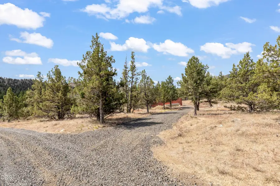 SE Sundown Lane #Lot 6, Prineville, OR 97754 - #2