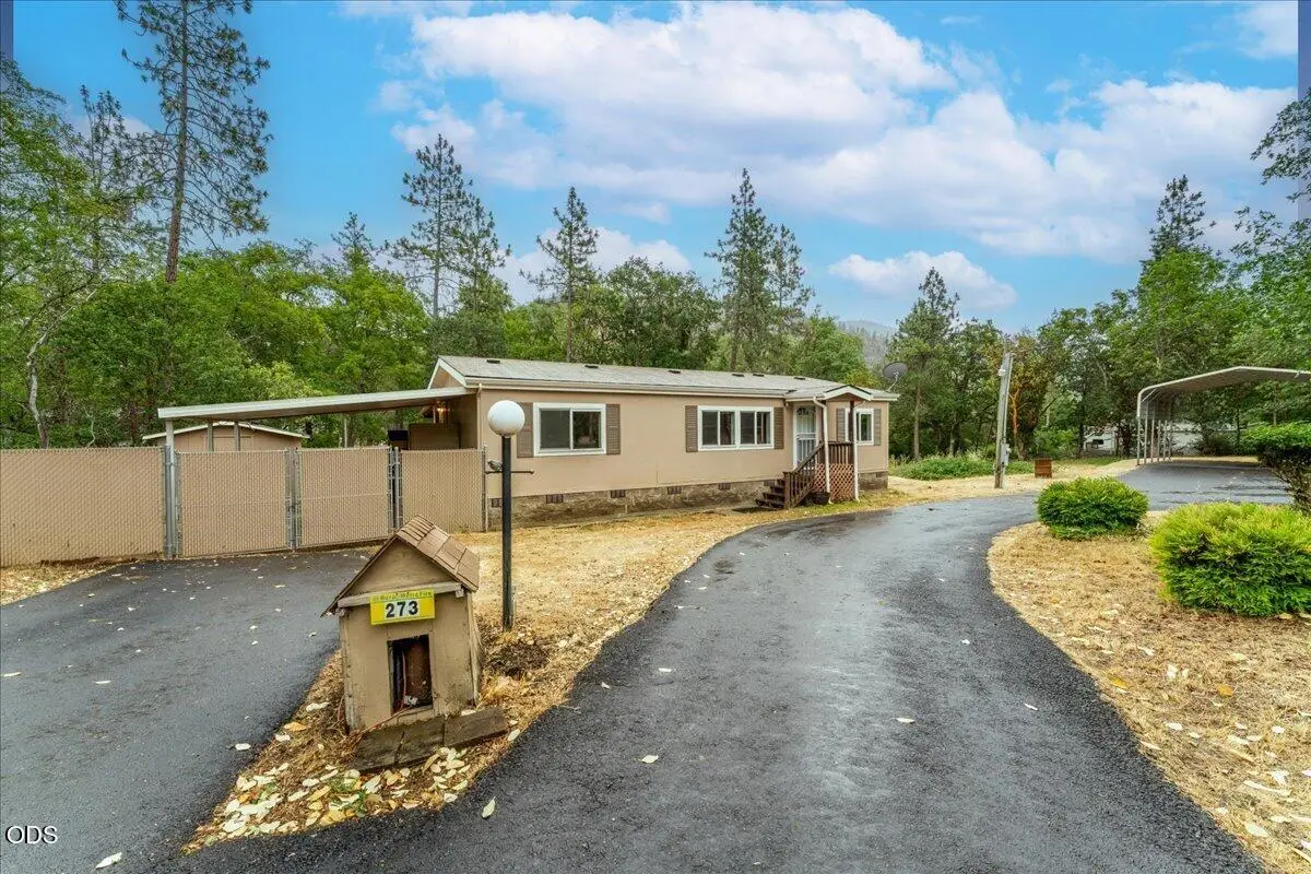 273 Canyon Oak Drive, Grants Pass, OR 97526 - #1