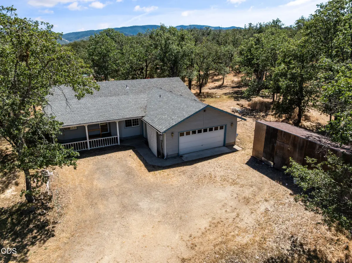 8320 Blackwell Road, Central Point, OR 97502 - #1