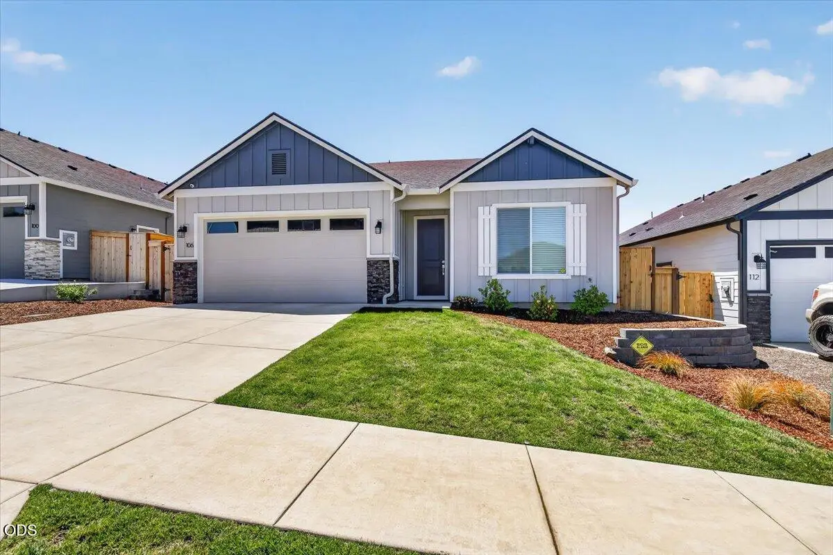 106 Valemont Drive, Eagle Point, OR 97524 - #1