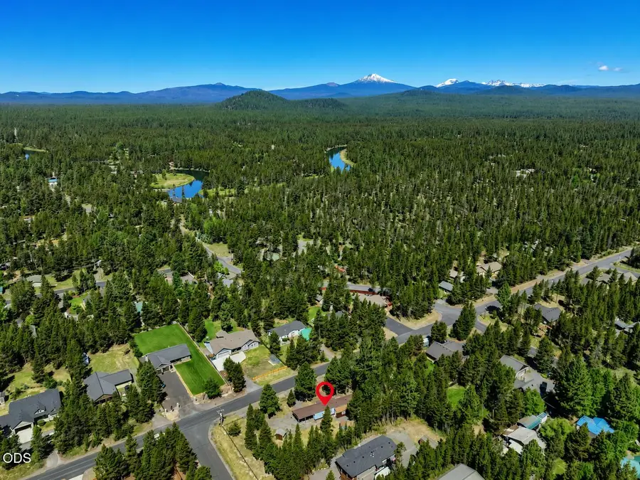 56072 Marsh Hawk Road, Bend, OR 97707 - #2