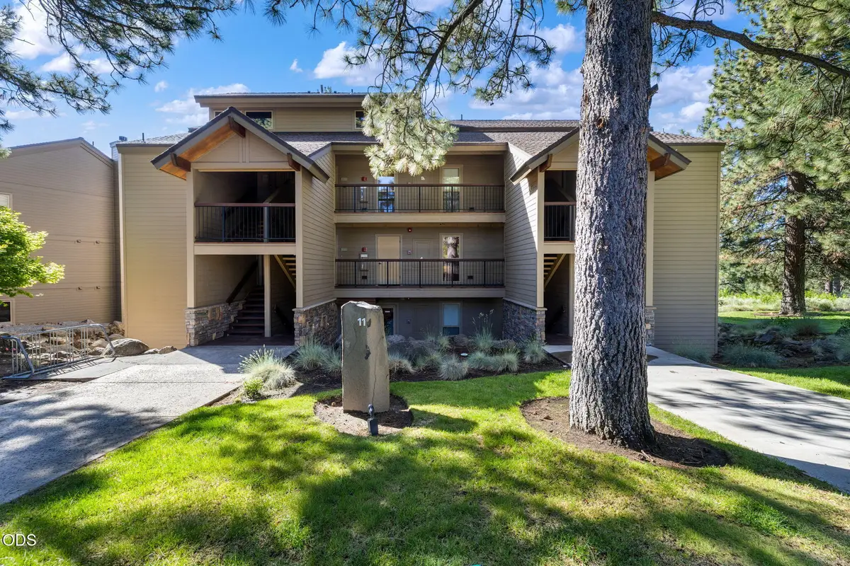 18575 SW Century Drive #1123, Bend, OR 97702 - #1