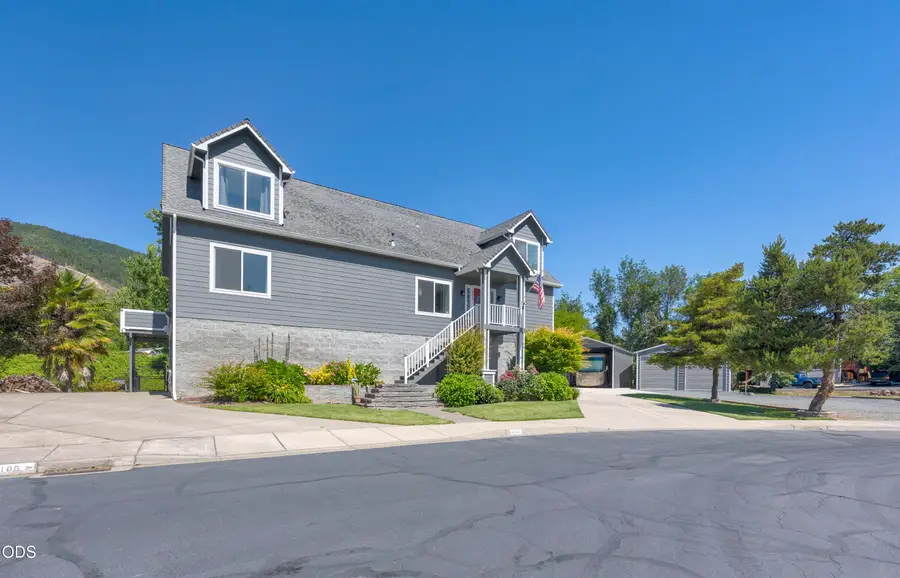 106 Creek View Lane, Rogue River, OR 97537 - #3