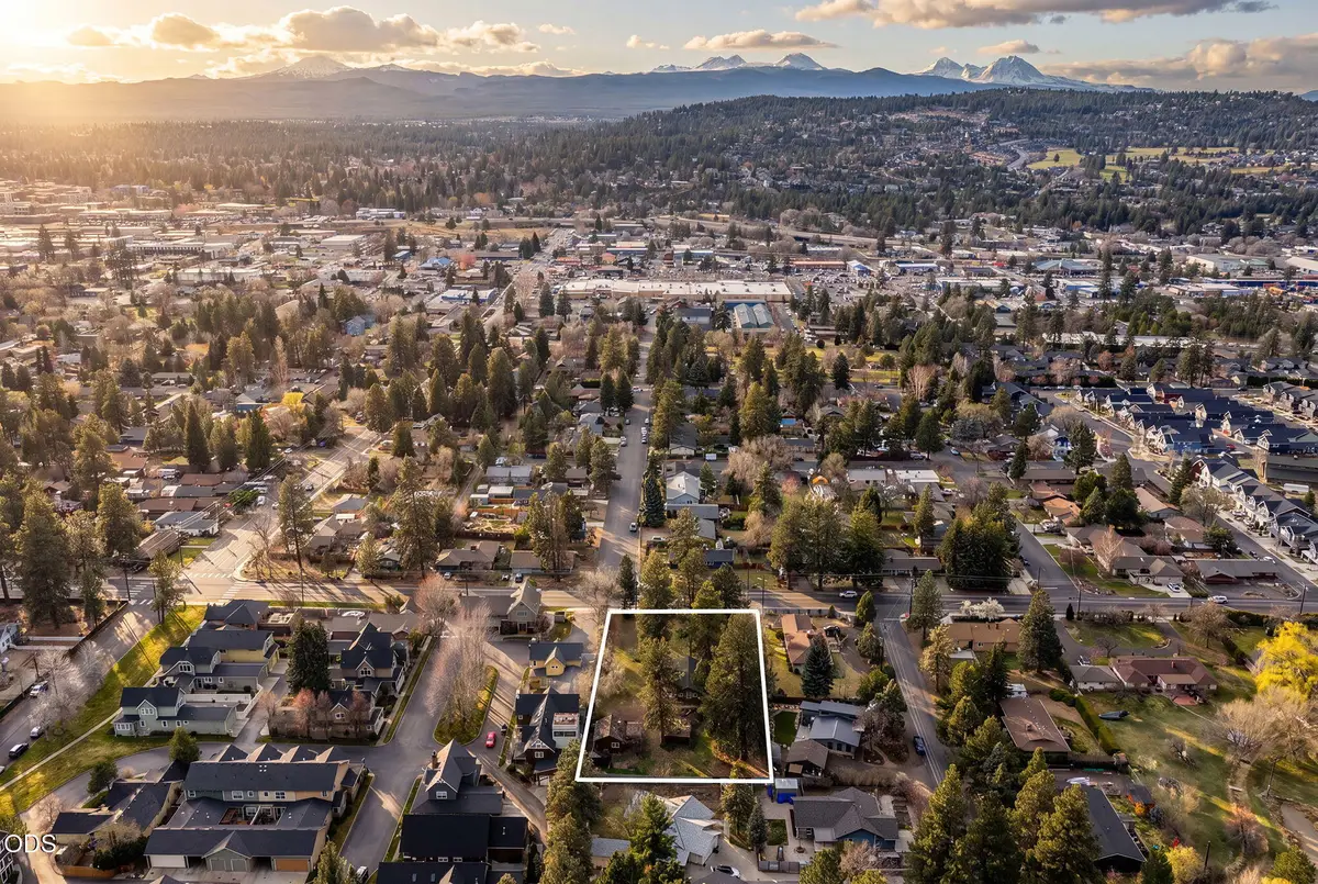 1920 NE 8th Street, Bend, OR 97701 - #1
