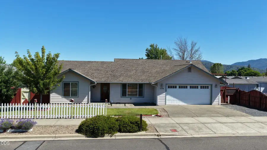 2550 SW Elmer Nelson Lane, Grants Pass, OR 97527 - #2