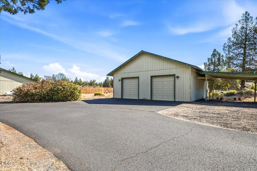 6565 NW Homestead Way, Redmond, OR 97756 - #3
