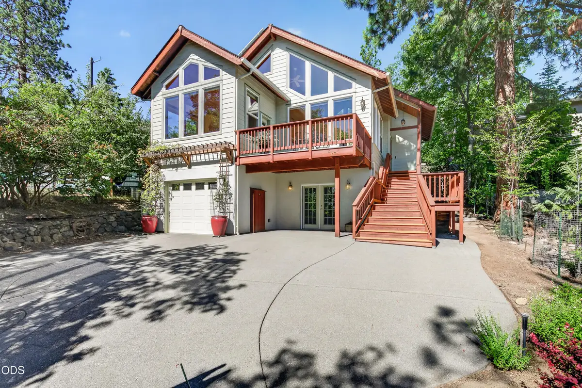 307 Hillcrest Street, Ashland, OR 97520 - #1