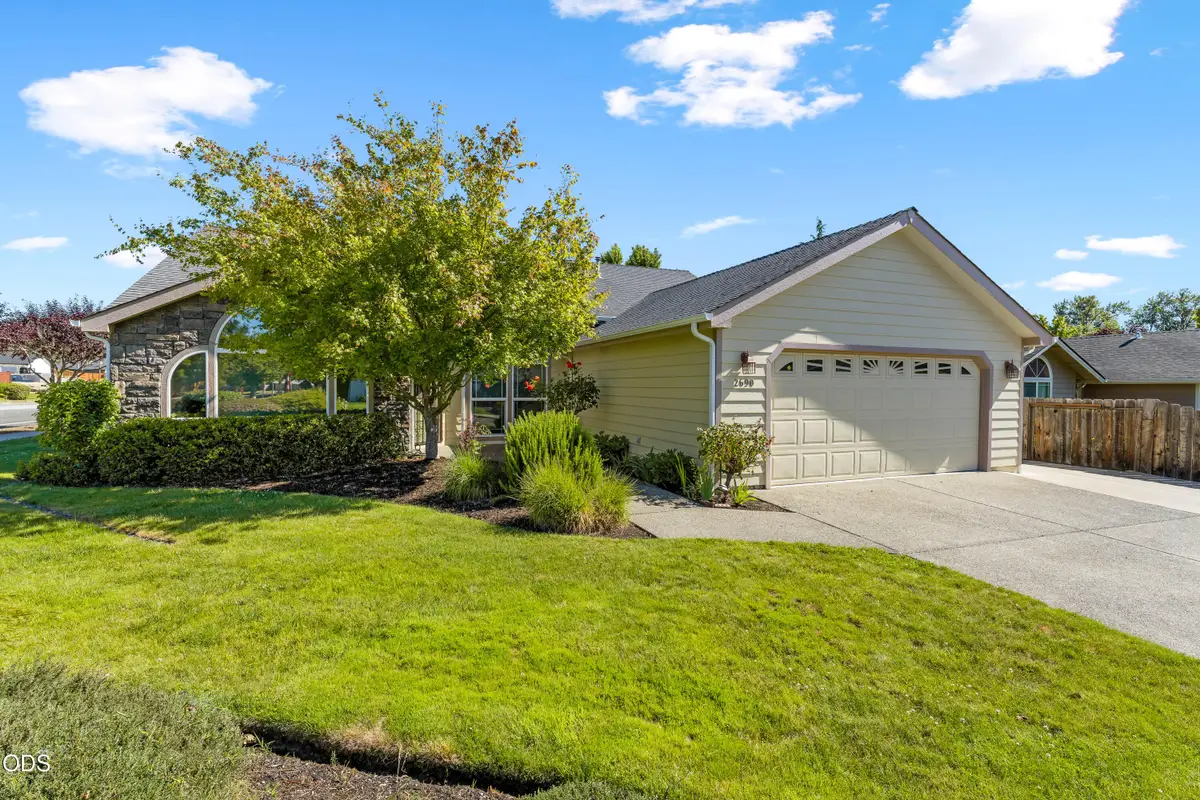2690 SW Trinity Way, Grants Pass, OR 97527 - #1