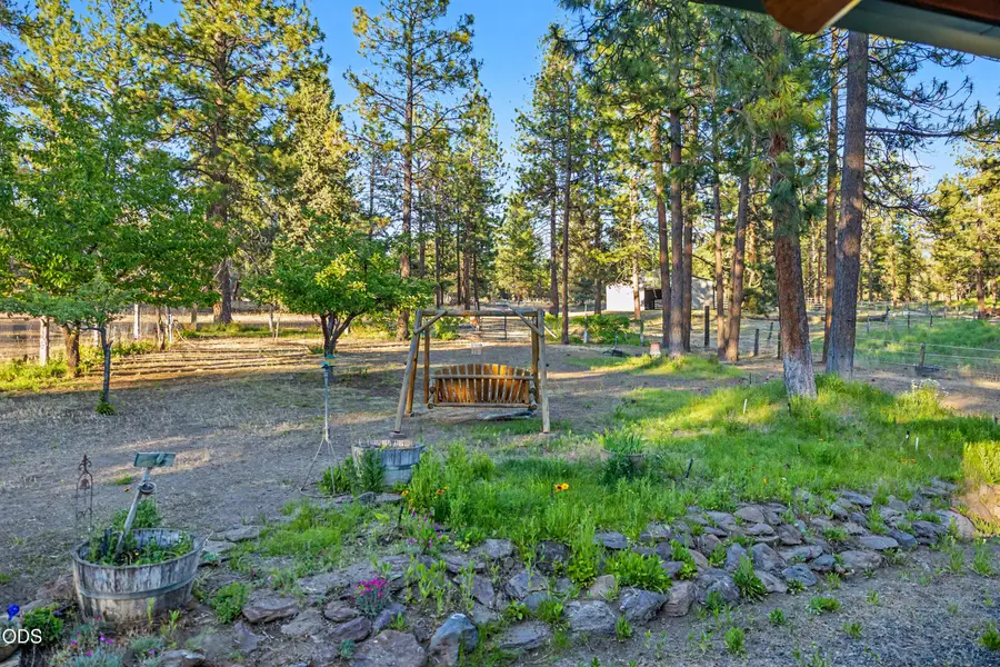 28333 Yonna Wood Road, Bonanza, OR 97623 - #3