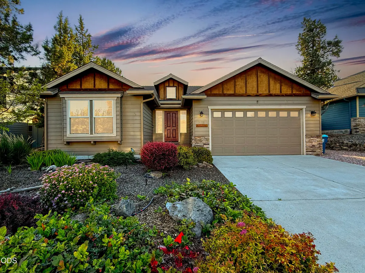 2021 SW 41st Street, Redmond, OR 97756 - #1
