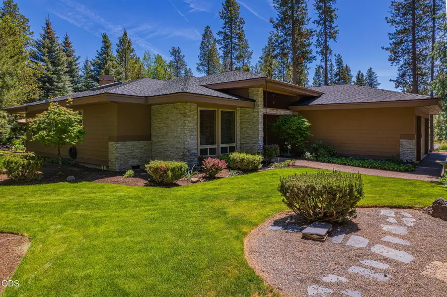 57944 Bunker Lane #4, Sunriver, OR 97707 - #2