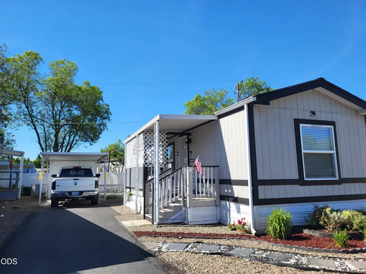 2385 Table Rock Road #SPC 3, Medford, OR 97501 - #1