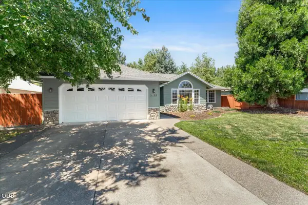 3533 Alderwood Drive, Medford, OR 97504
