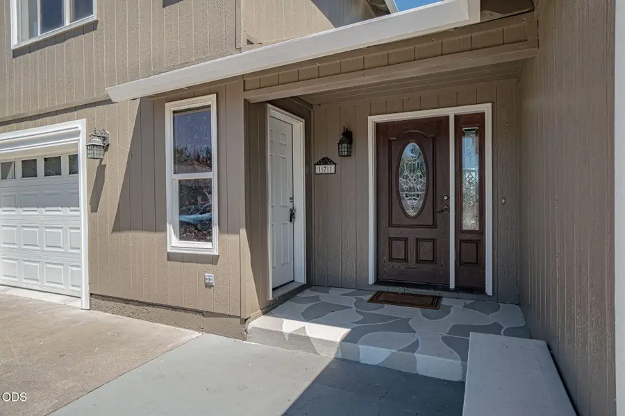 171 Peggy Lane, Talent, OR 97540 - #2