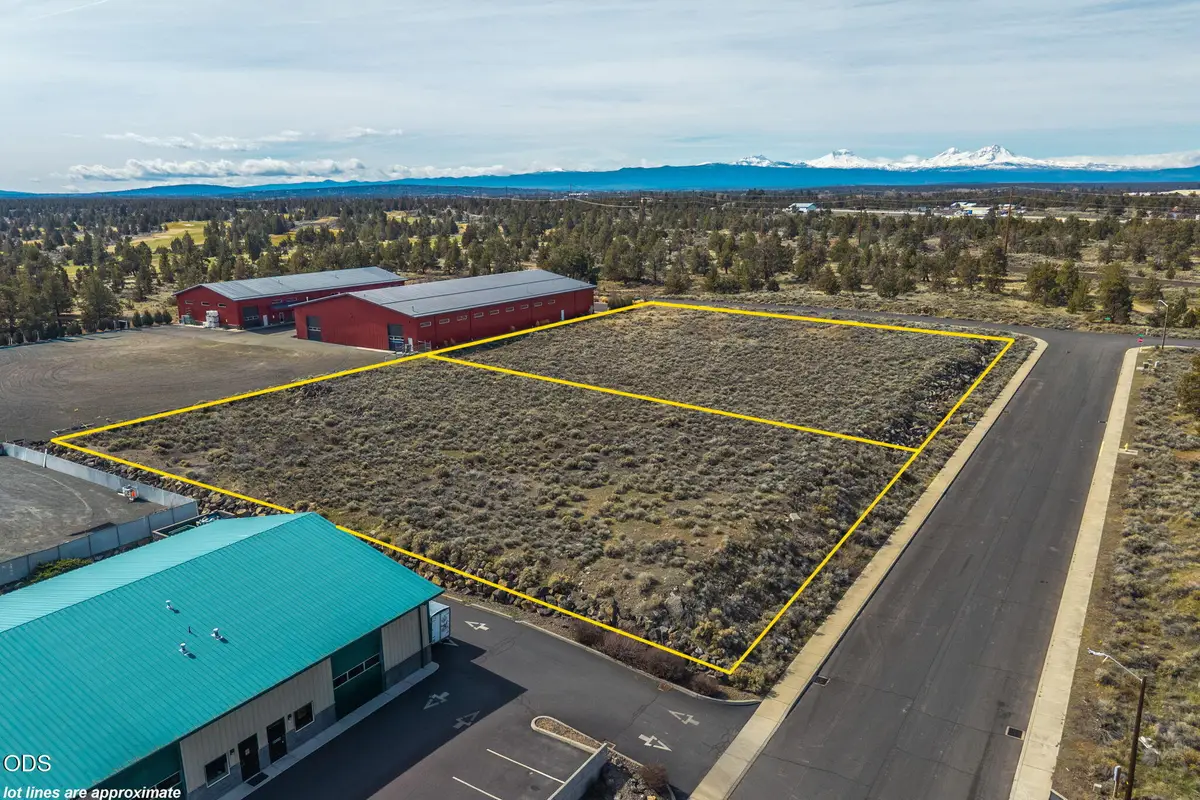 2200 SW Deerhound Avenue, Redmond, OR 97756 - #1