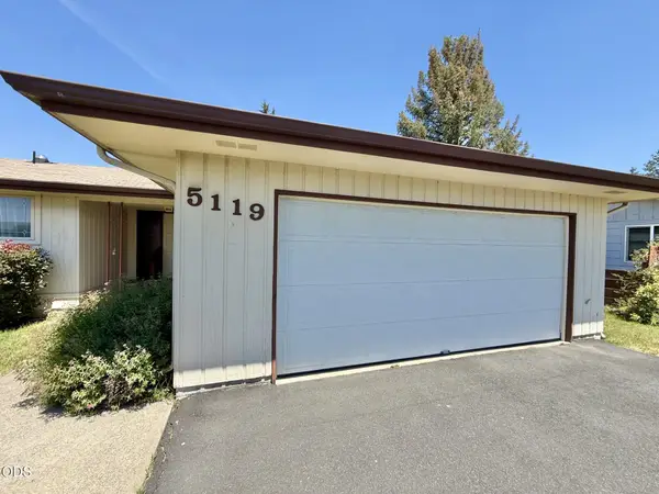 5119 Barry Avenue, Klamath Falls, OR 97603