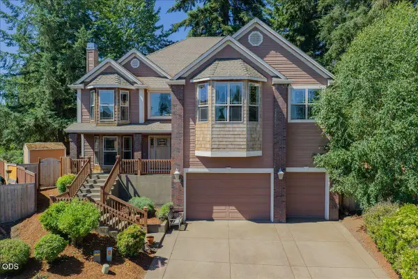 2448 NW Violet Avenue, Albany, OR 97321