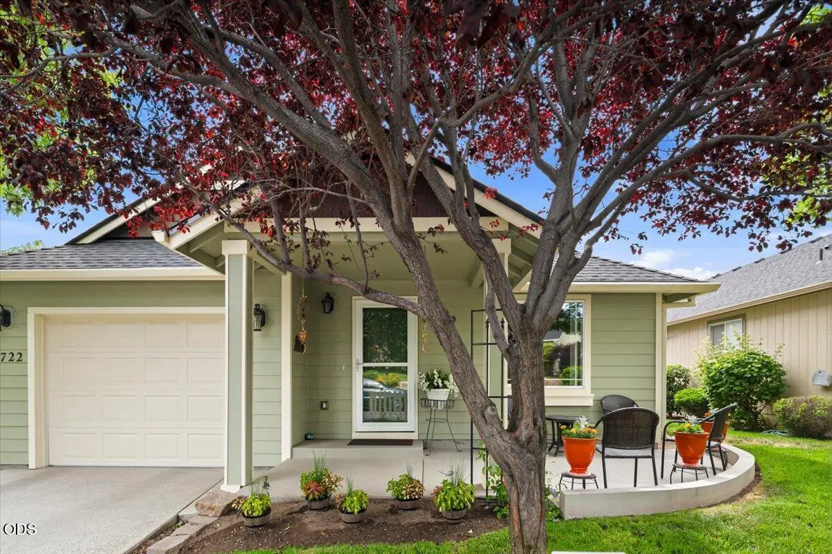 3722 SW 29th Street, Redmond, OR 97756 - #1