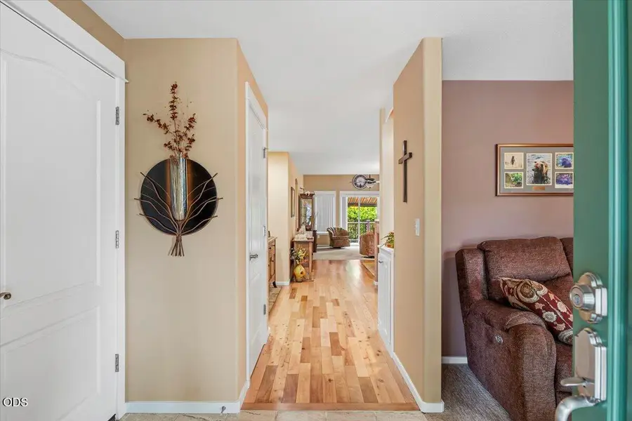3722 SW 29th Street, Redmond, OR 97756 - #3