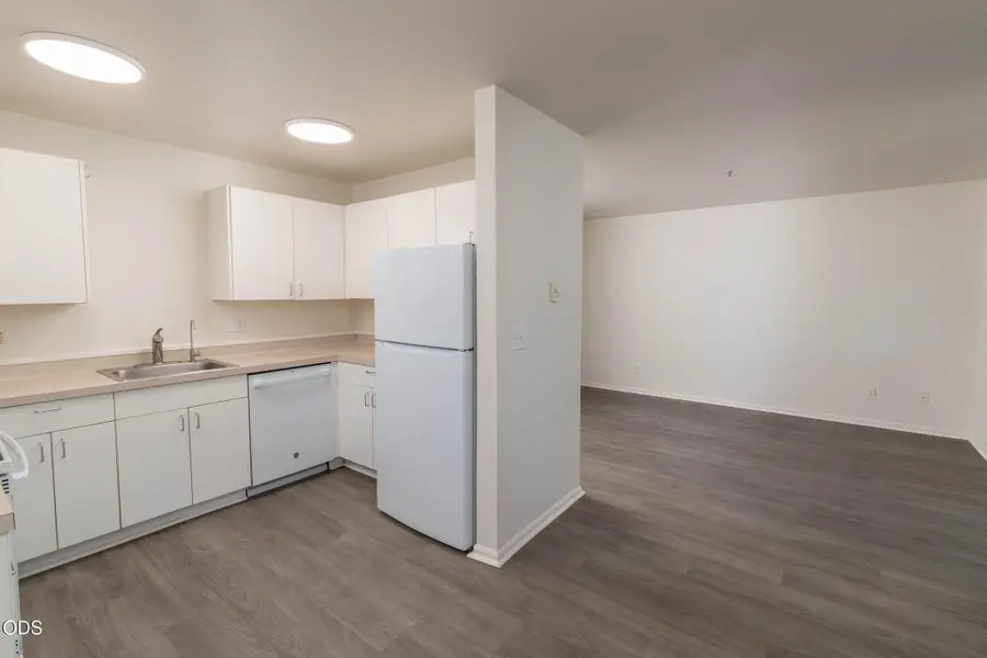 1031 SE 4th Street #APT 23, Bend, OR 97702 - #2