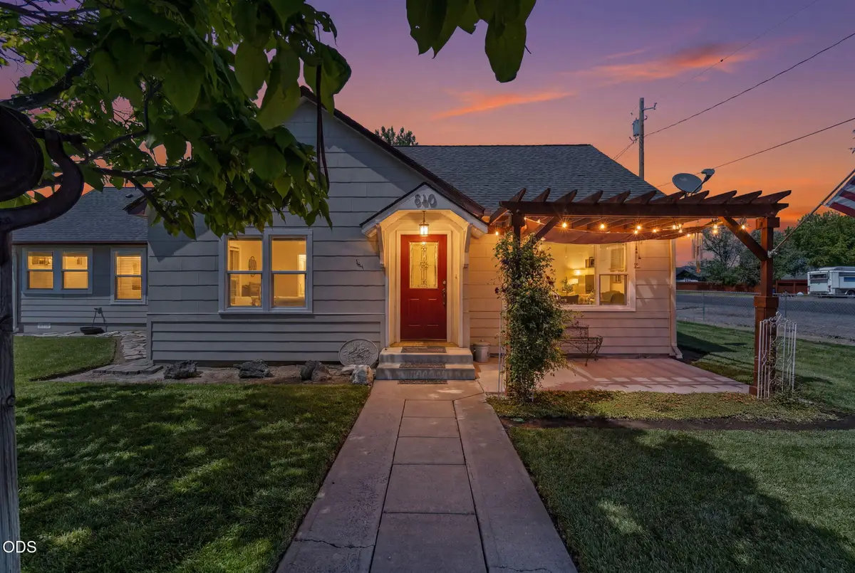 540 E 2nd Street, Merrill, OR 97633 - #1