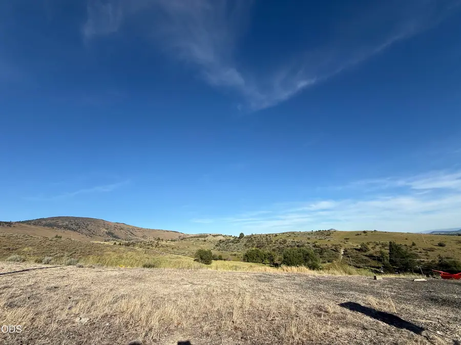 519 Bella Vista Loop, Klamath Falls, OR 97601 - #3