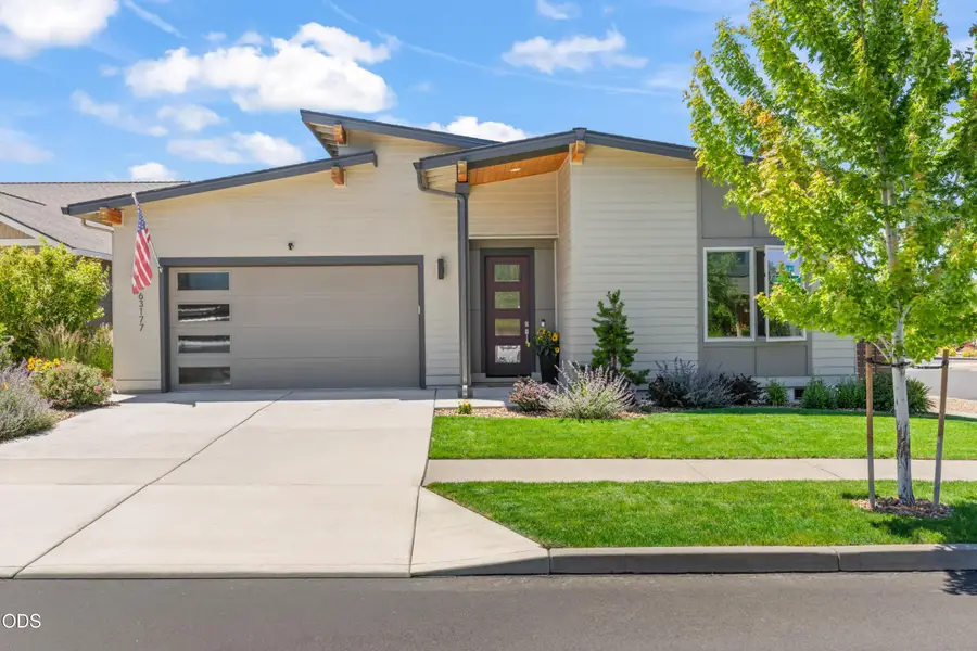 63177 Iner Loop, Bend, OR 97701 - #2