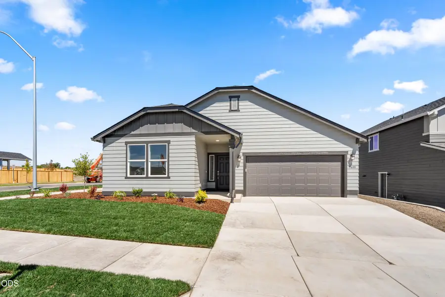 3688 Luchu Street, Medford, OR 97504 - #2