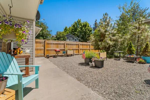 1630 SE Tempest Drive #UNIT 10, Bend, OR 97702