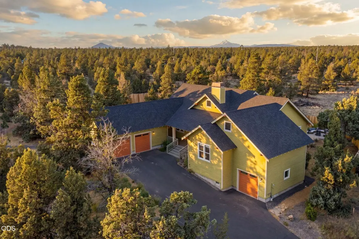 615 NW 89th Street, Redmond, OR 97756 - #1